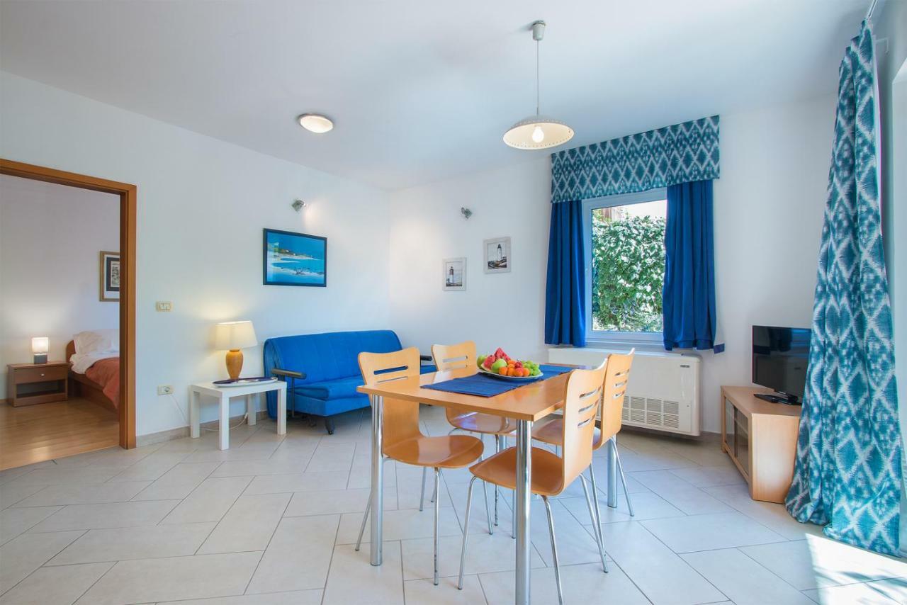 Villa Alexandra 4 Pjescana Uvala Exteriör bild
